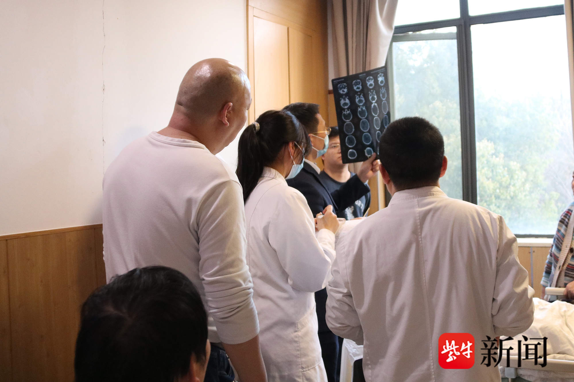 amh值0.3还能供卵试管包生男孩价格吗